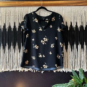 Women’s Floral Blouse